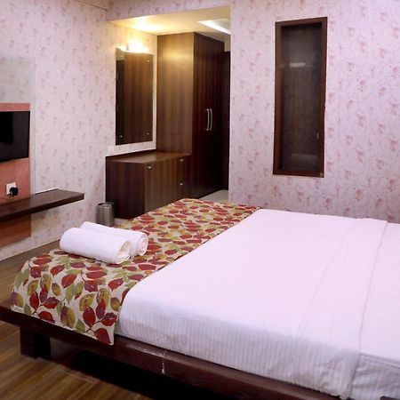 Hotel Pearls Aurangabad  Zewnętrze zdjęcie