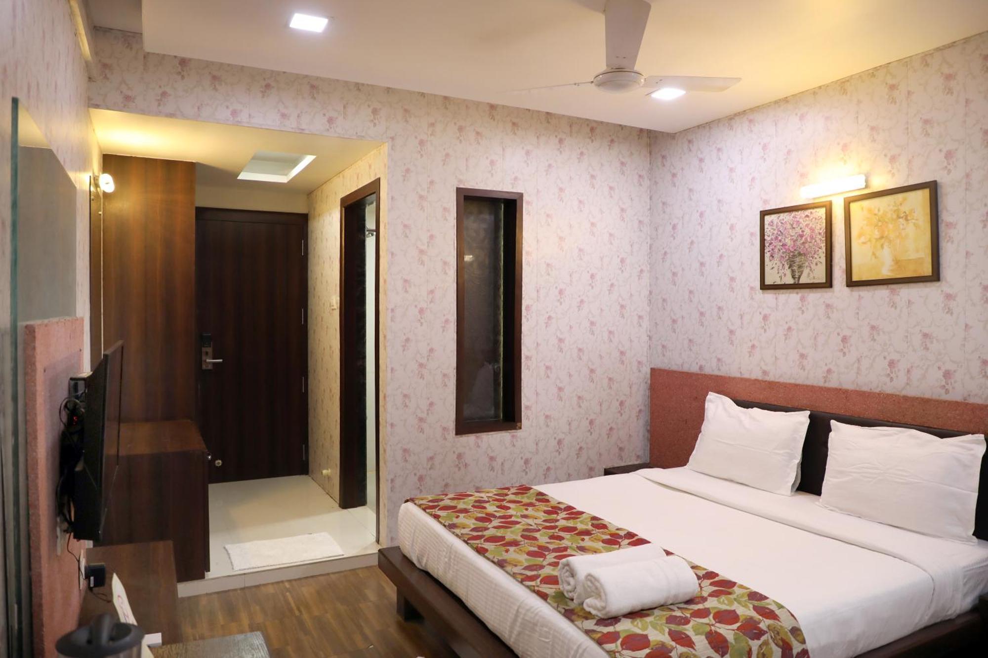 Hotel Pearls Aurangabad  Zewnętrze zdjęcie