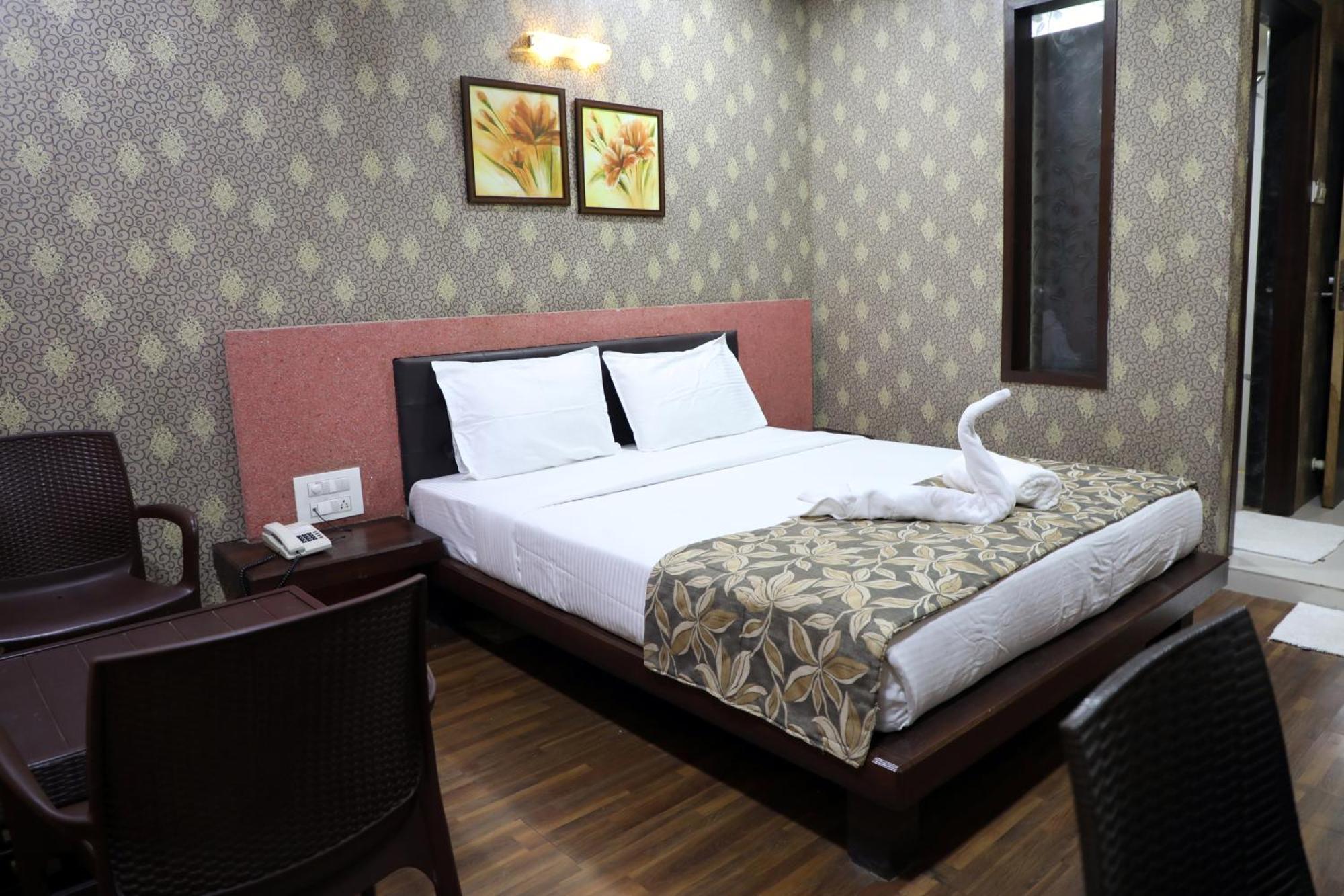 Hotel Pearls Aurangabad  Zewnętrze zdjęcie