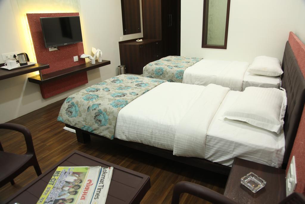 Hotel Pearls Aurangabad  Zewnętrze zdjęcie