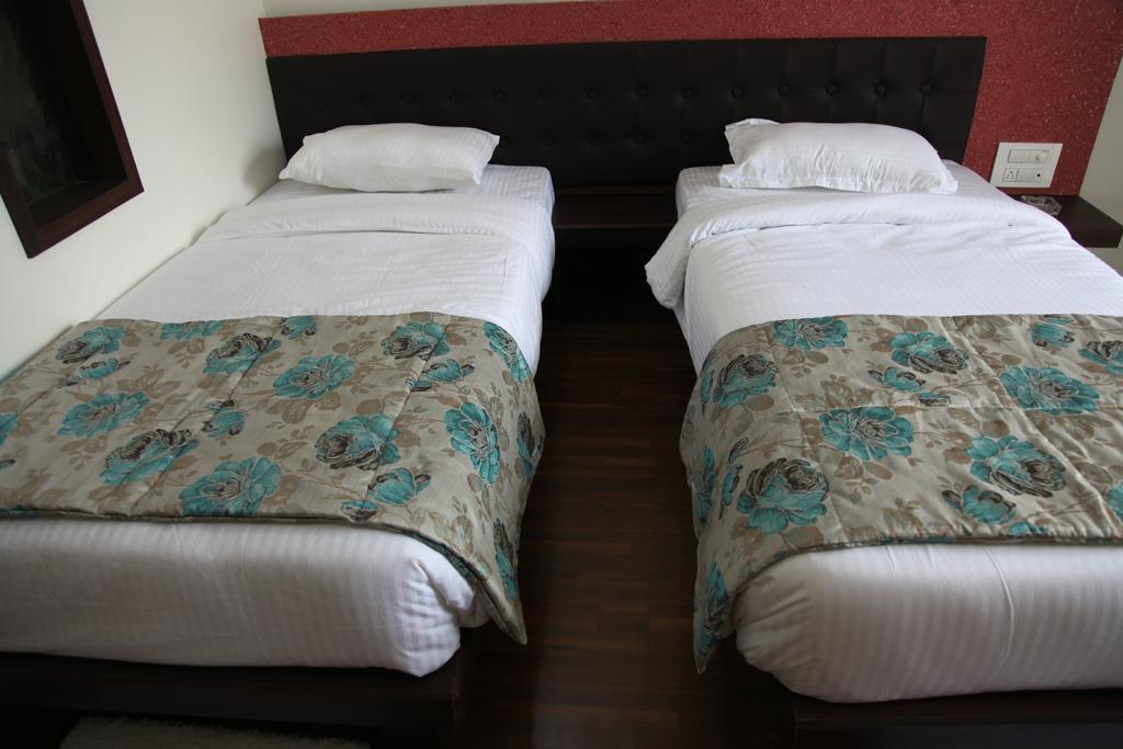 Hotel Pearls Aurangabad  Zewnętrze zdjęcie