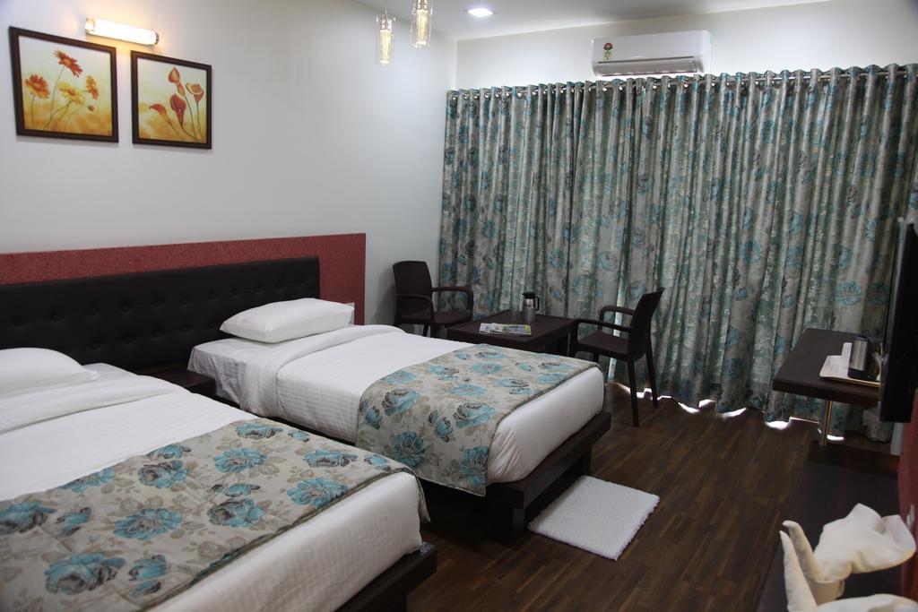 Hotel Pearls Aurangabad  Zewnętrze zdjęcie